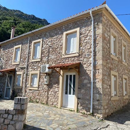 Studio Lakis Barbajonn'S Stone House Foutia Zewnętrze zdjęcie