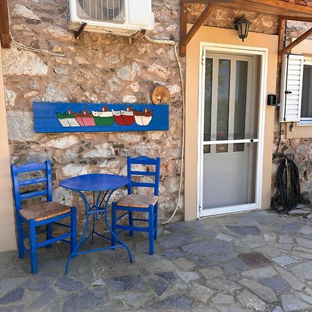 Studio Lakis Barbajonn'S Stone House Foutia Zewnętrze zdjęcie